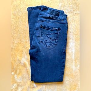 7 for all Mankind Size 4 black skinny jeggings